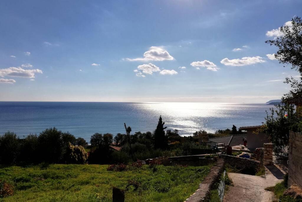 Ueber Den Daechern Von Koroni Εξωτερικό φωτογραφία
